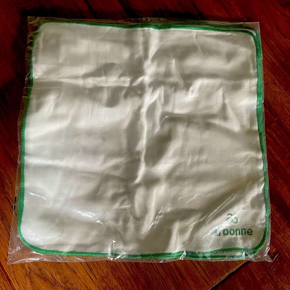 Arbonne Muslin cloths for @dmitc101